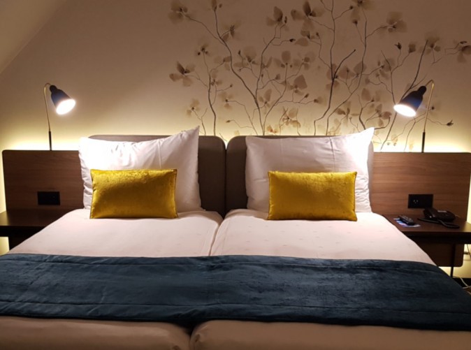 06_astra-hotel-vevey-chambre-twin-2_Schoene Aussichten Touristik